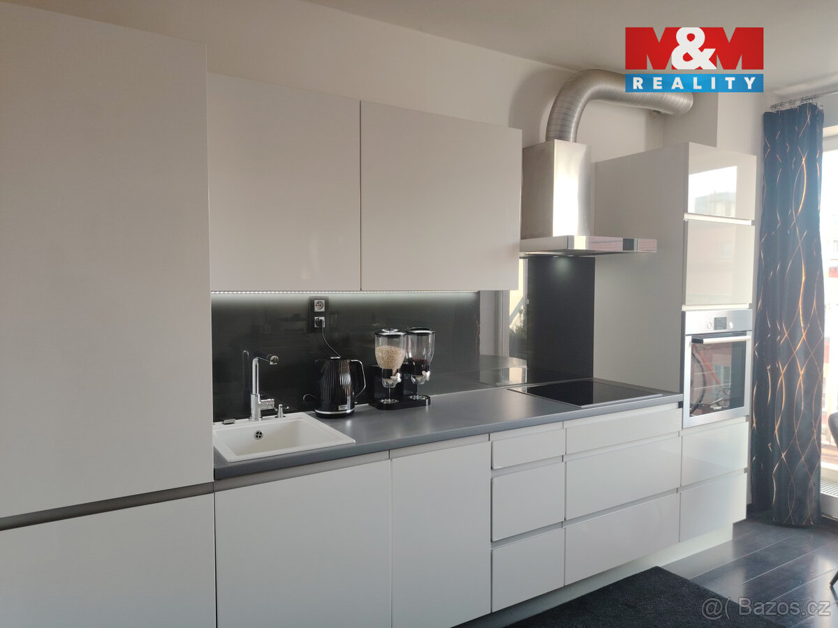 Prodej bytu 2+kk, 43 m², Praha, ul. Na Maninách - 13