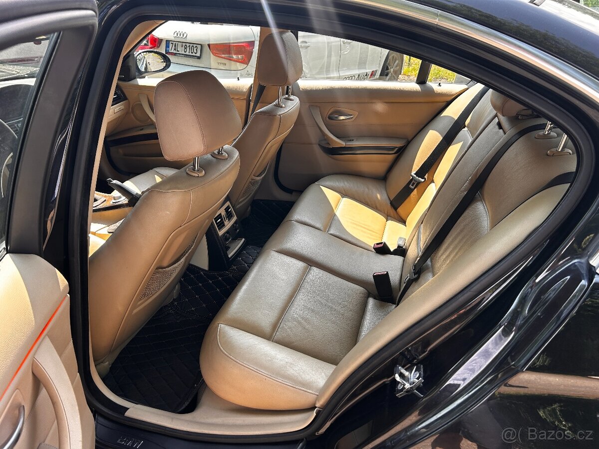 BMW Řada 3, 325i 160kW manuál - 13