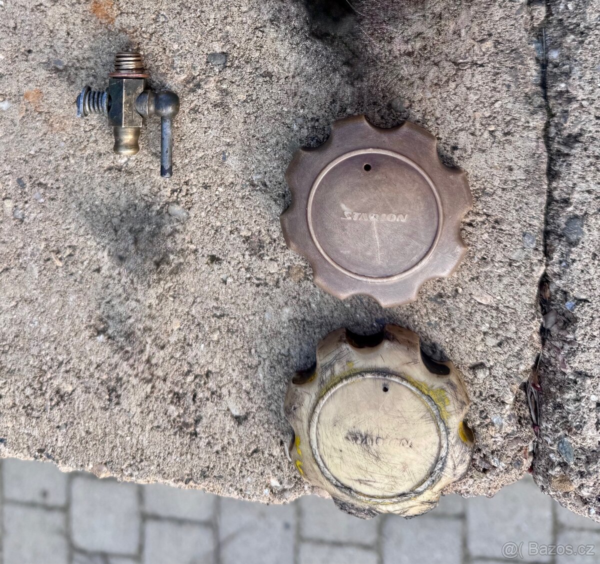 Stadion a Jawetta - nádrž a příslušenství - 13