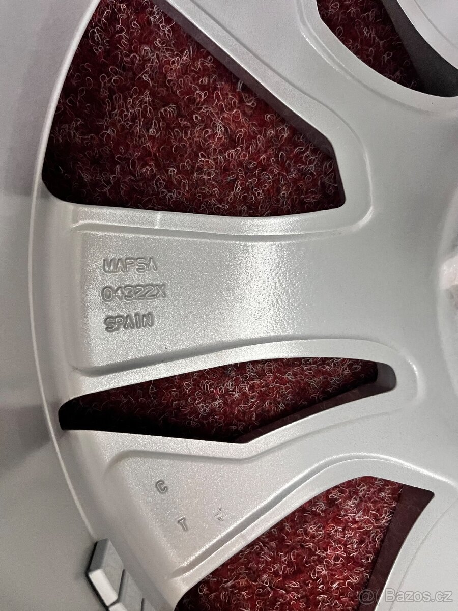 5x108 R17 Peugeot 3008 / 5008 originál alu disky - 13