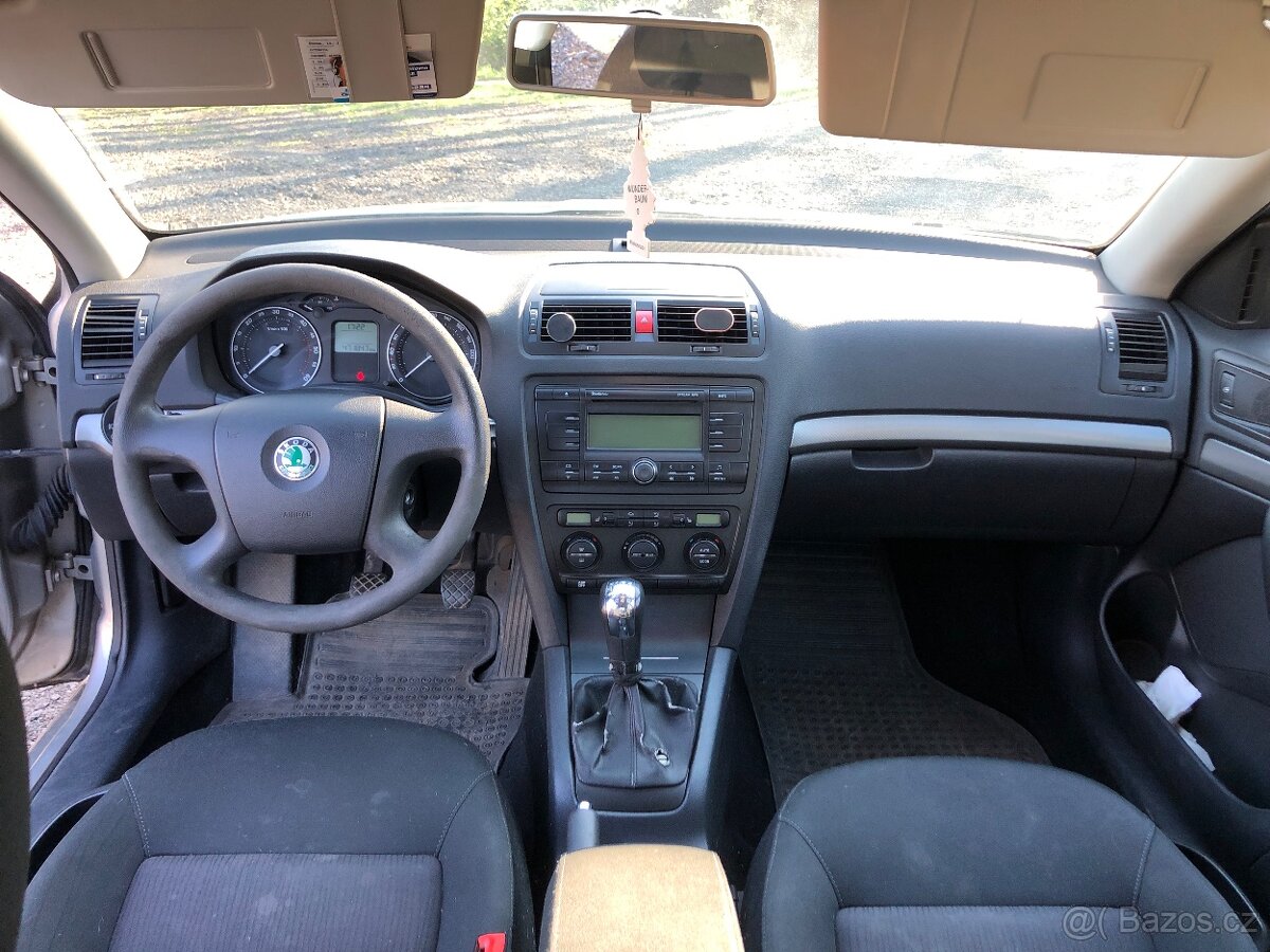 Škoda Octavia 2 Facelift - 13