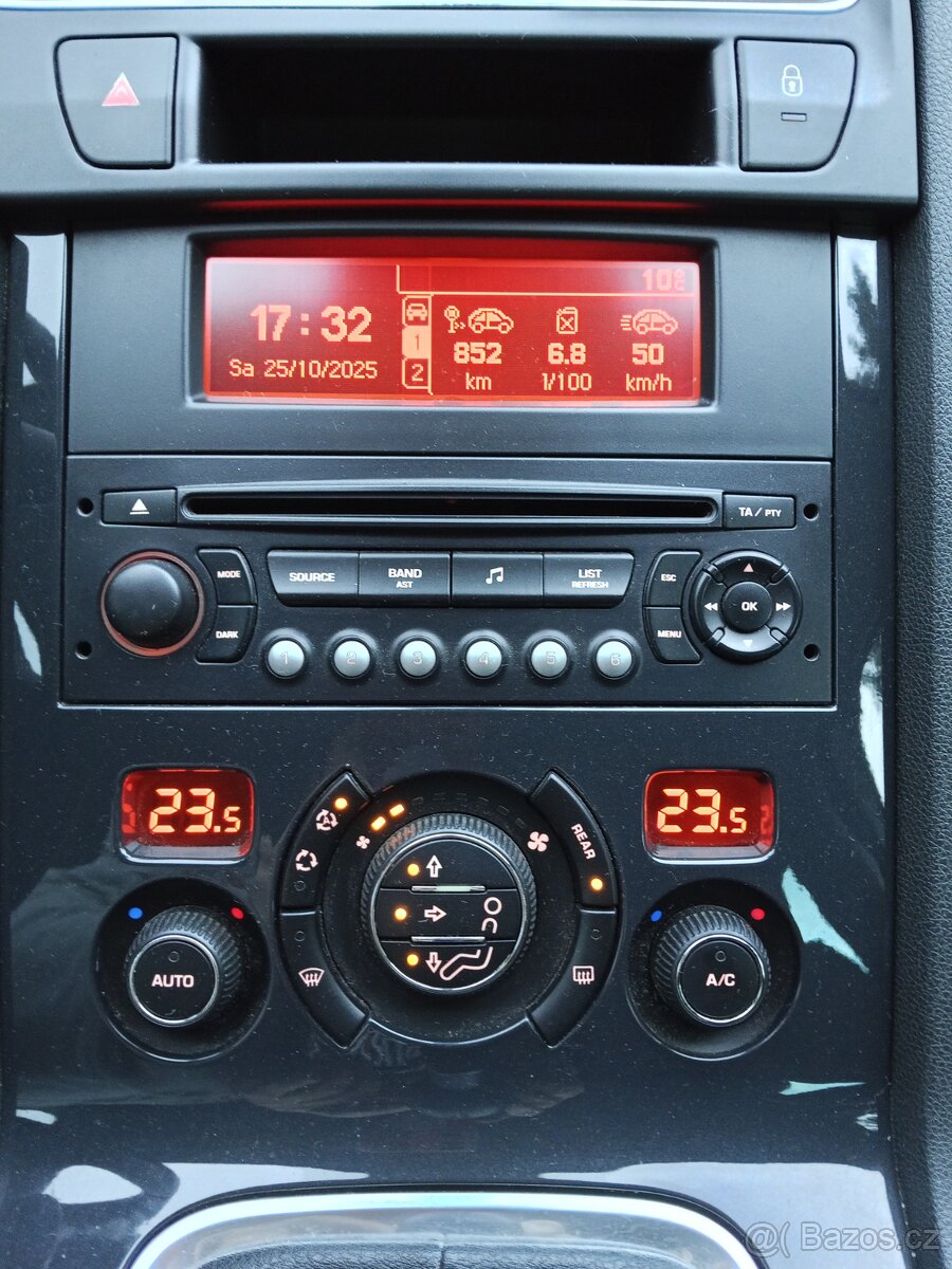 Peugeot 5008 1.6 THP 115kw - 13