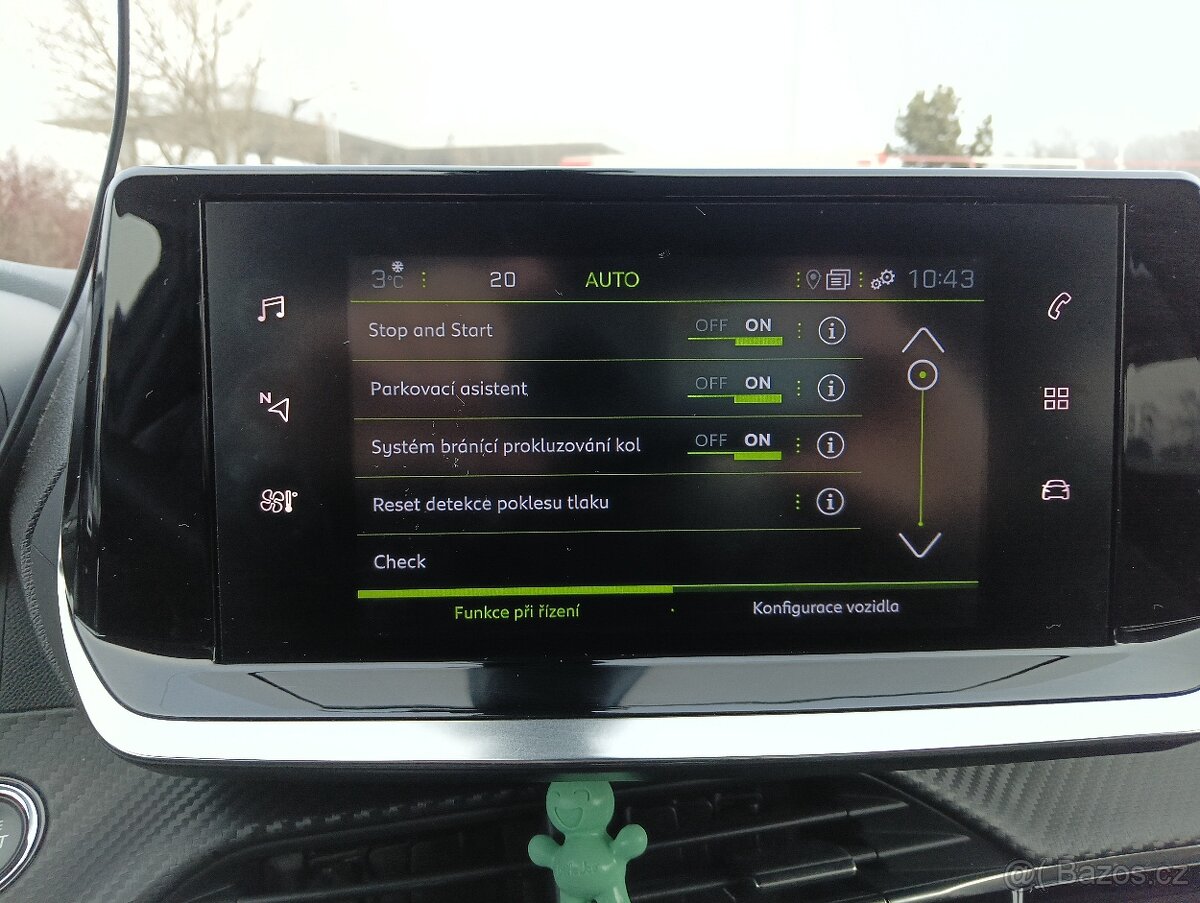 Prodej Peugeot SUV2008 ALLURE PACK 1.2 PureTech 130 S&S EAT8 - 13