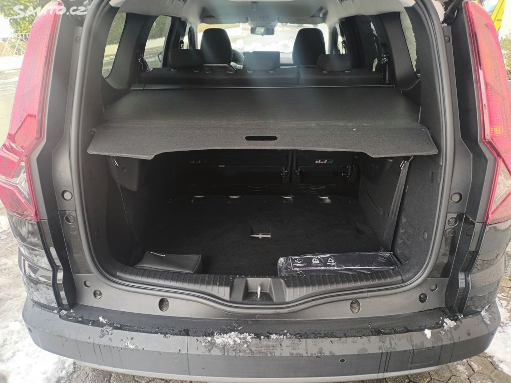 Dacia Jogger, 110Tce PLNÁ VYBAVA ZARUKA - 13