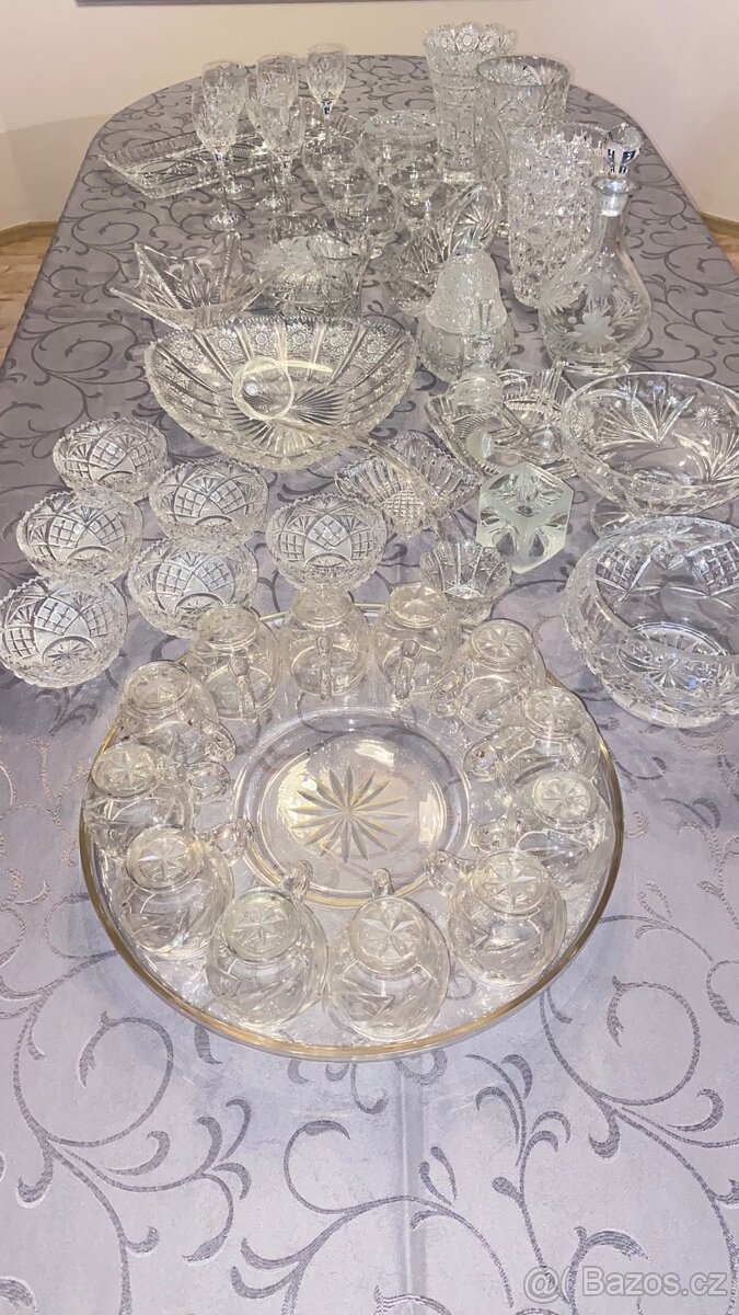 Sbírka broušeného skla - 13