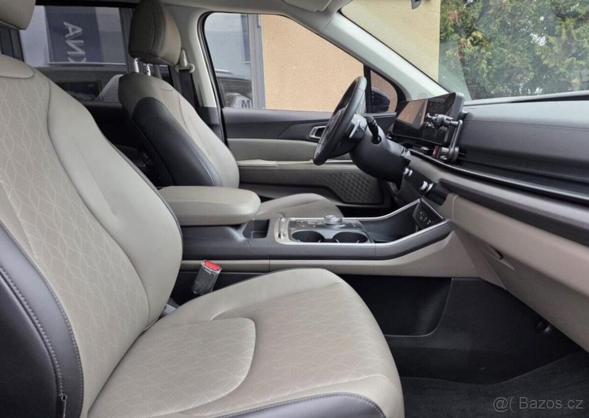 Kia Carnival 2.2-9 MÍST-DPH-KŮŽE - 13