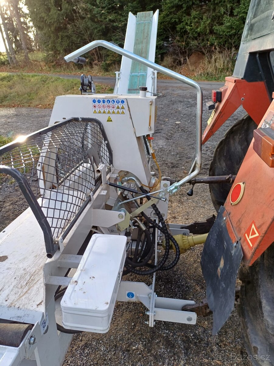 štípací poloautomat Lumag - 13