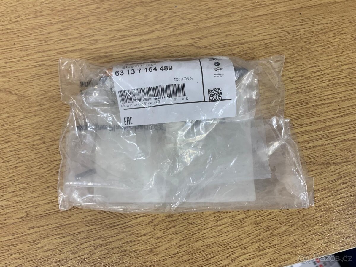 BMW E36 díly - blinkr, lišta, stabíky, c-sloupky - 13