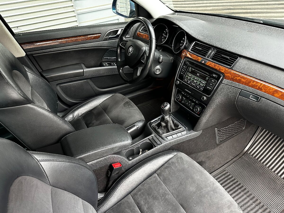 2.0tdi 103kw 4x4 ELEGANCE, 210000km, ČR, Xenon, tažné - 13