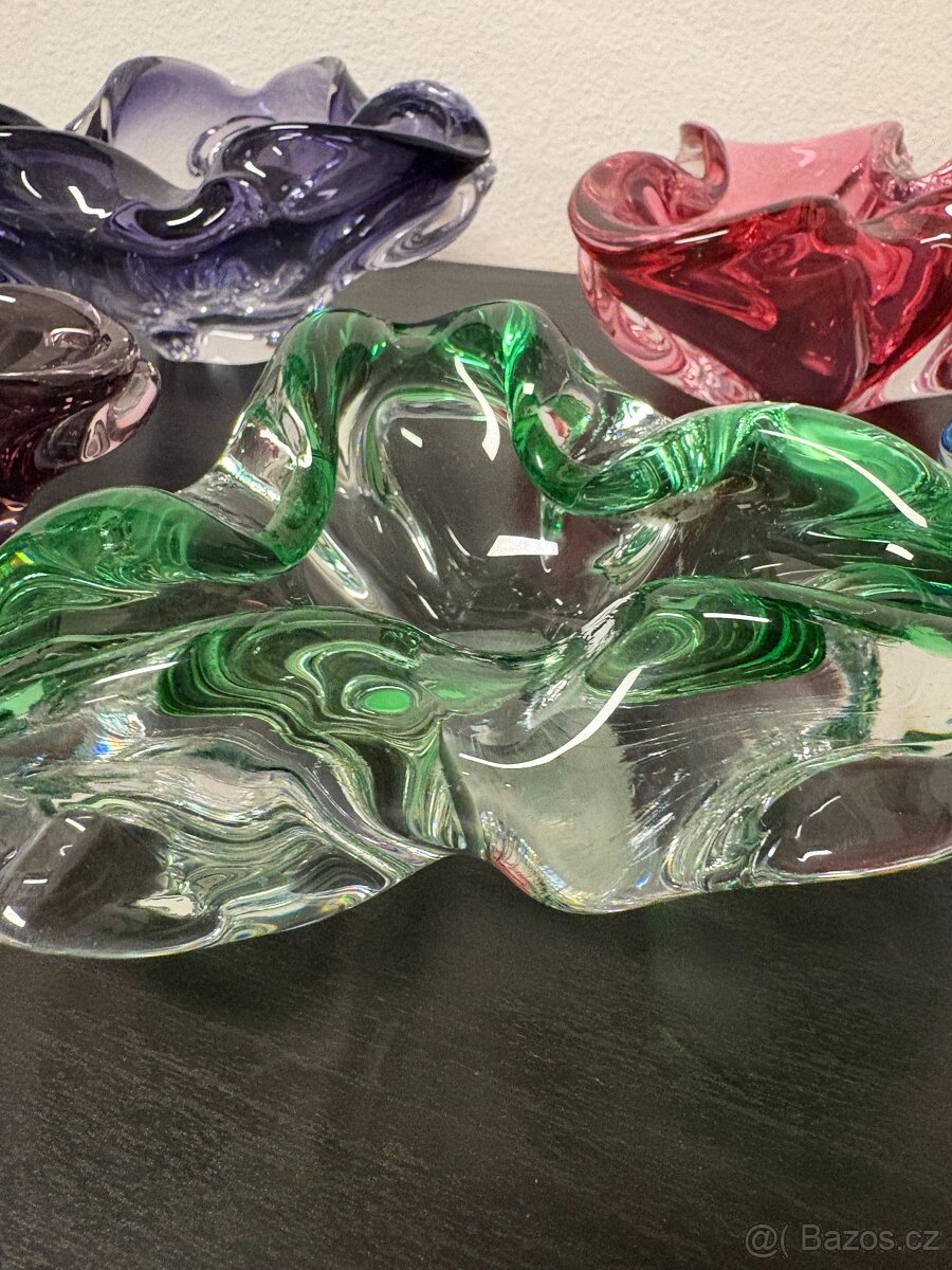 Hutní sklo - popelníky - 13