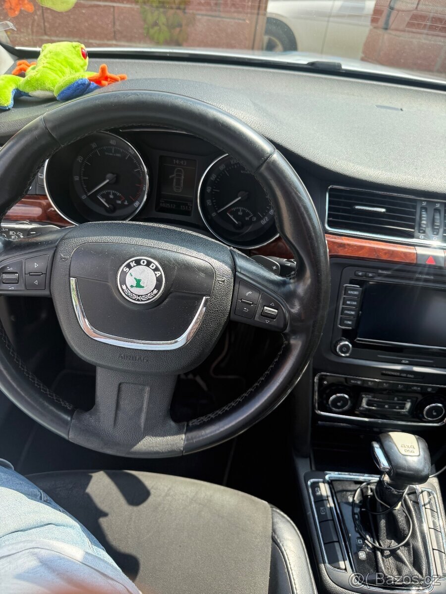 Prodej - Škoda Superb - 13