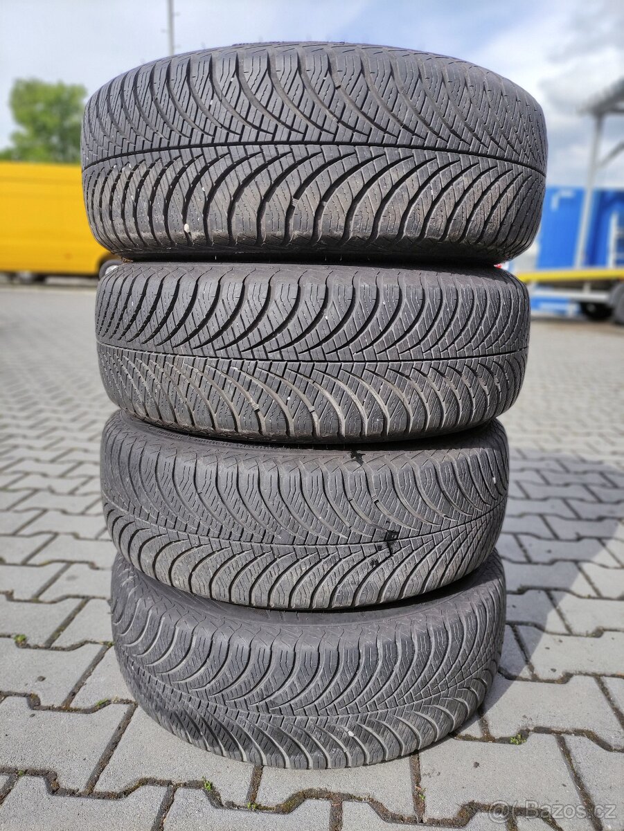 ALU LITÁ KOLA na Skoda Octavia II 15" + CELOROČNÍ 195/65/15 - 13