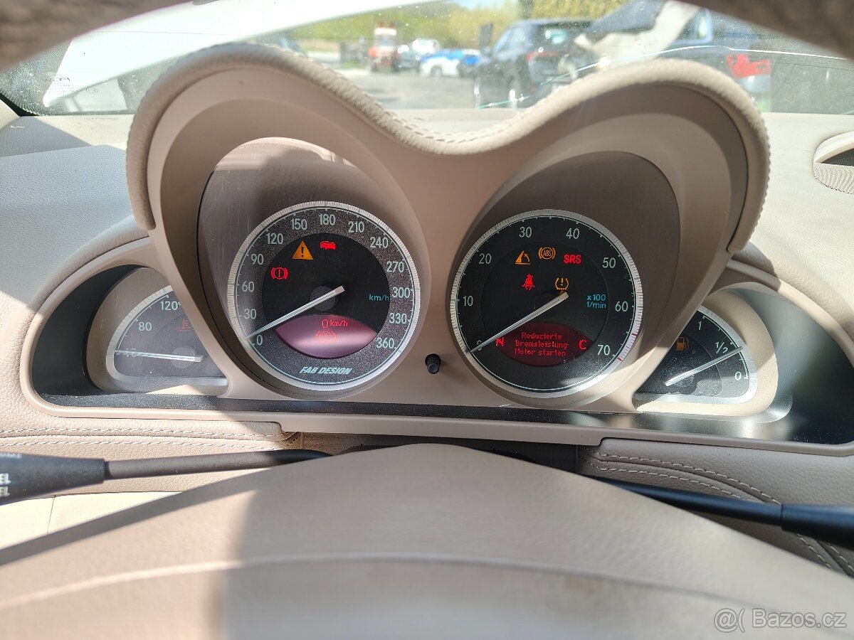 Mercedes SL 550 AMG - 13