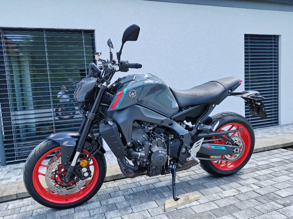 Yamaha Mt-09 - 13