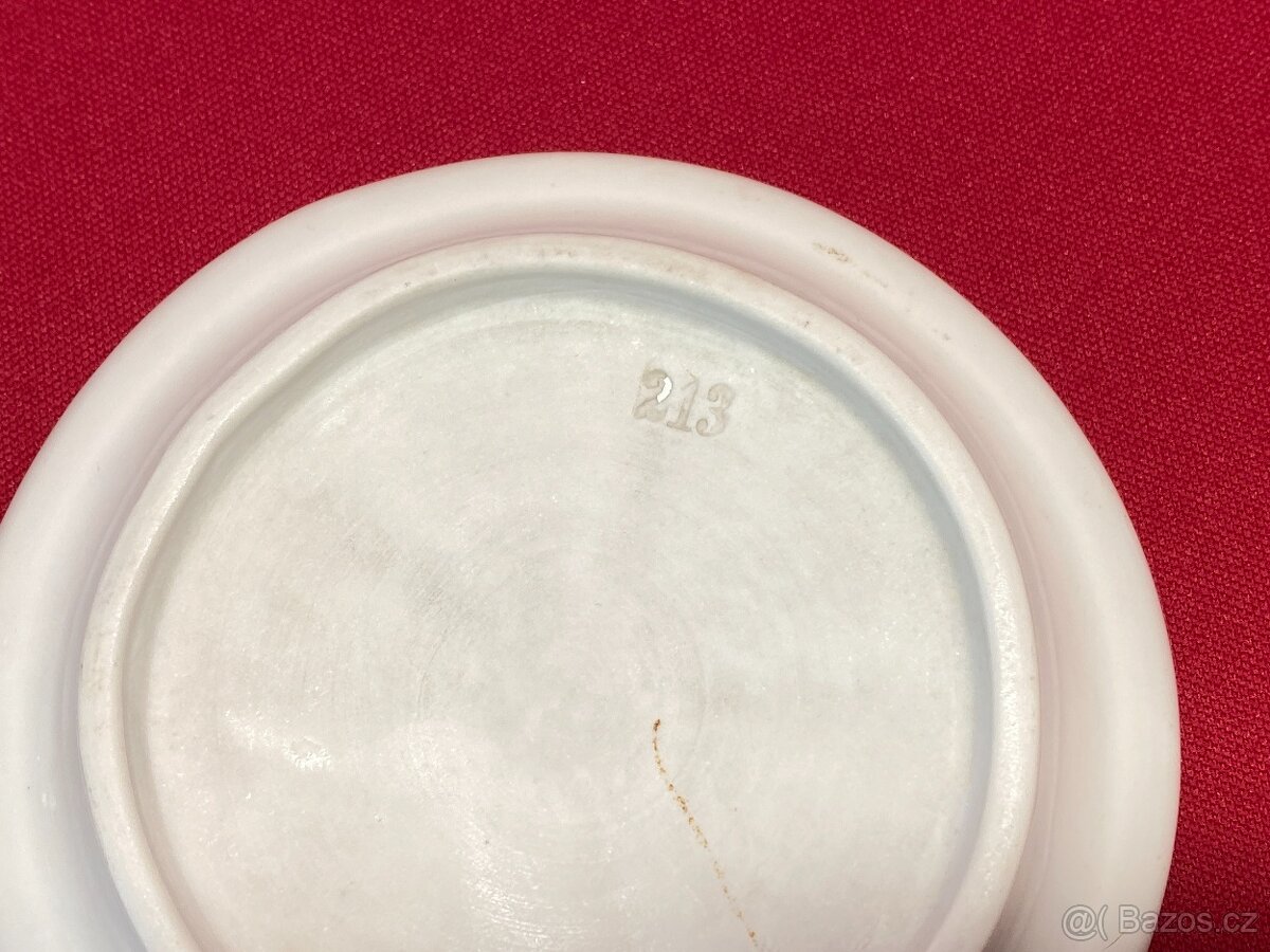 pivní půllitr starý porcelánový podtácek pod pivo láhev - 13