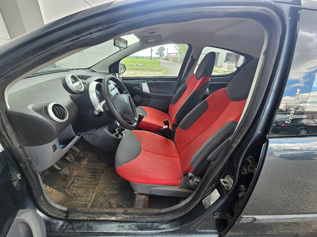 Peugeot 107 62 tis najeto - 13