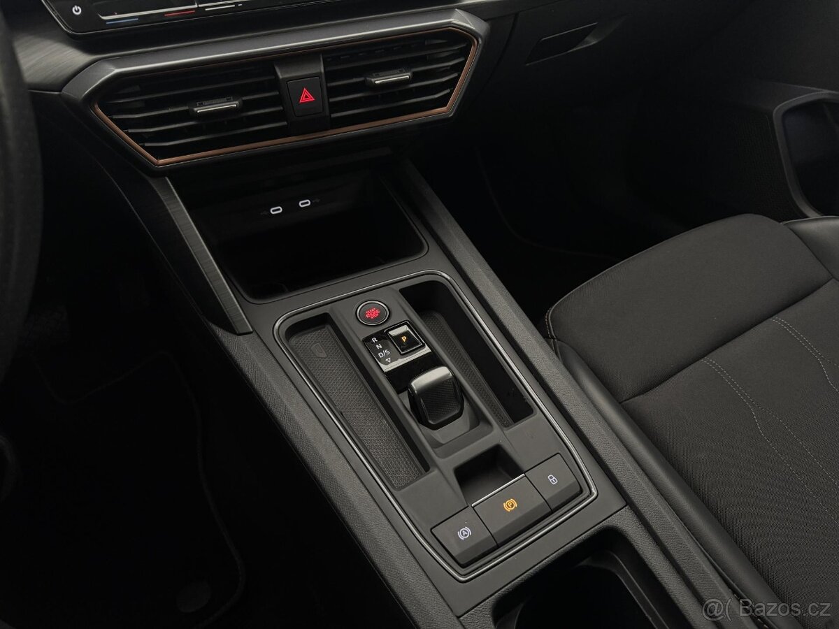 Cupra Formentor, 1.5Tsi1-MAJ ACC LED DPH CZ - 13