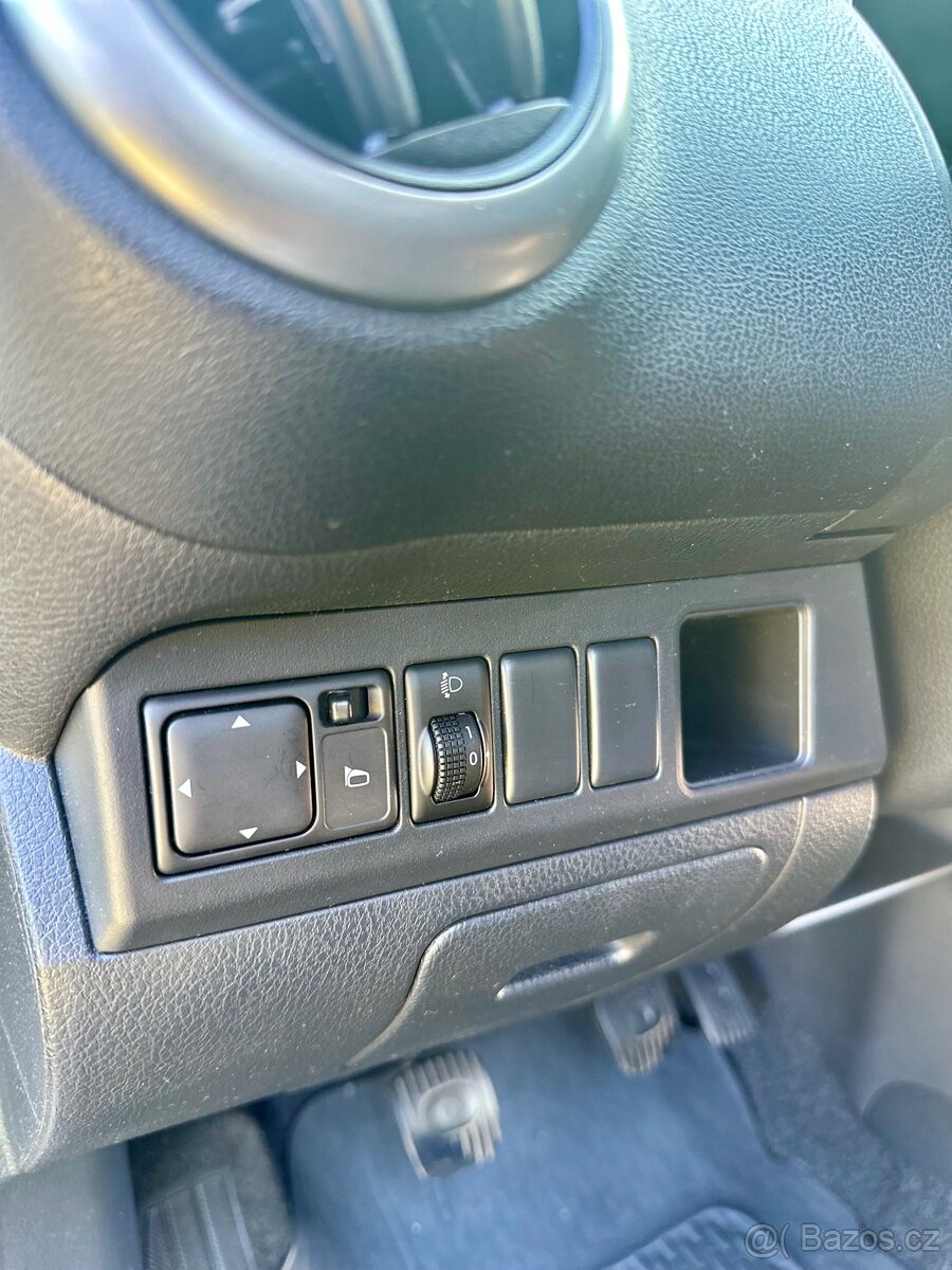 Nissan Note 1.5 dCi, 63 kW, 2 majitel, nová STK - 13