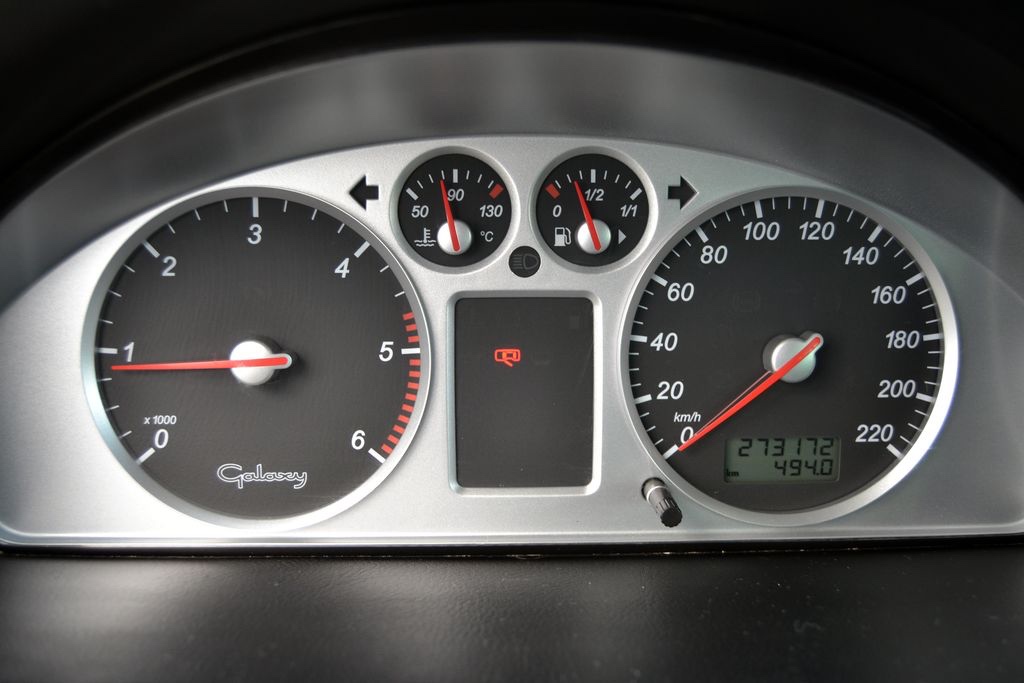 Ford Galaxy 1.9 TDI 85kW TREND - 13