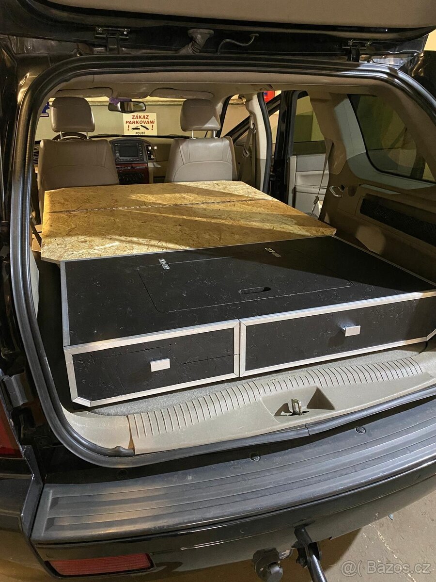 Jeep Grand Cherokee - 13