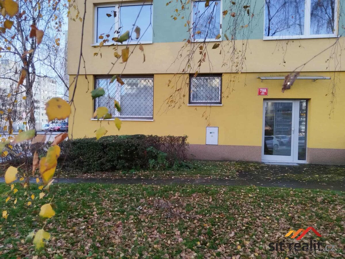 Prodej bytu 3+1 Matúškova-Praha - 13