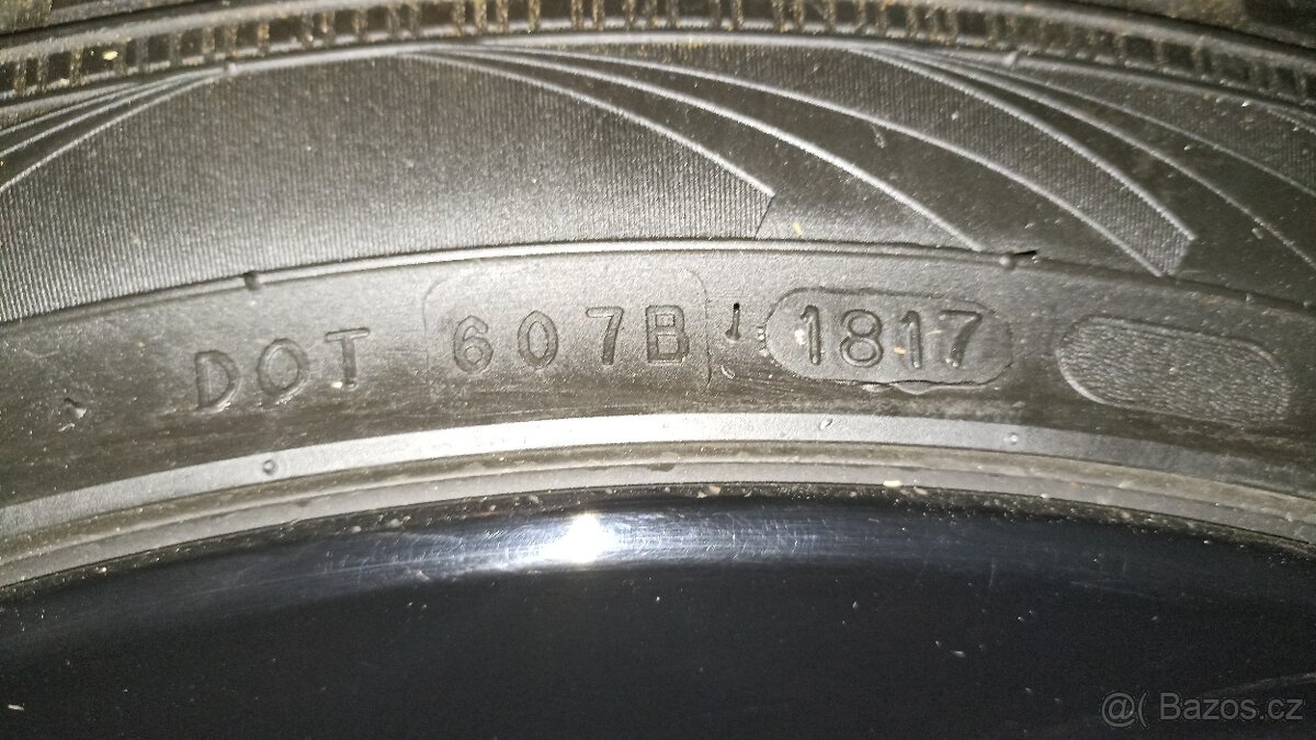 ALU disky Ford Mustang 255/40 R19 100 V XL NOKIAN - 13
