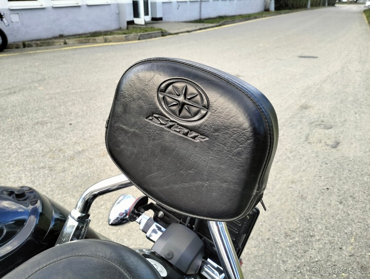 Yamaha XVS 1300 A Midnight Star - 13