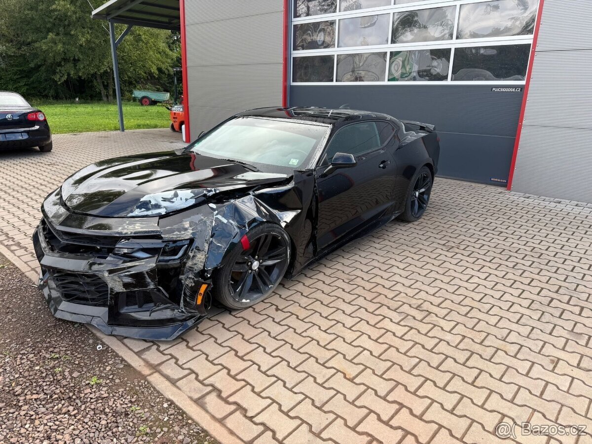 Chevrolet Camaro 3.6 250kw RS rok -2018 - 13