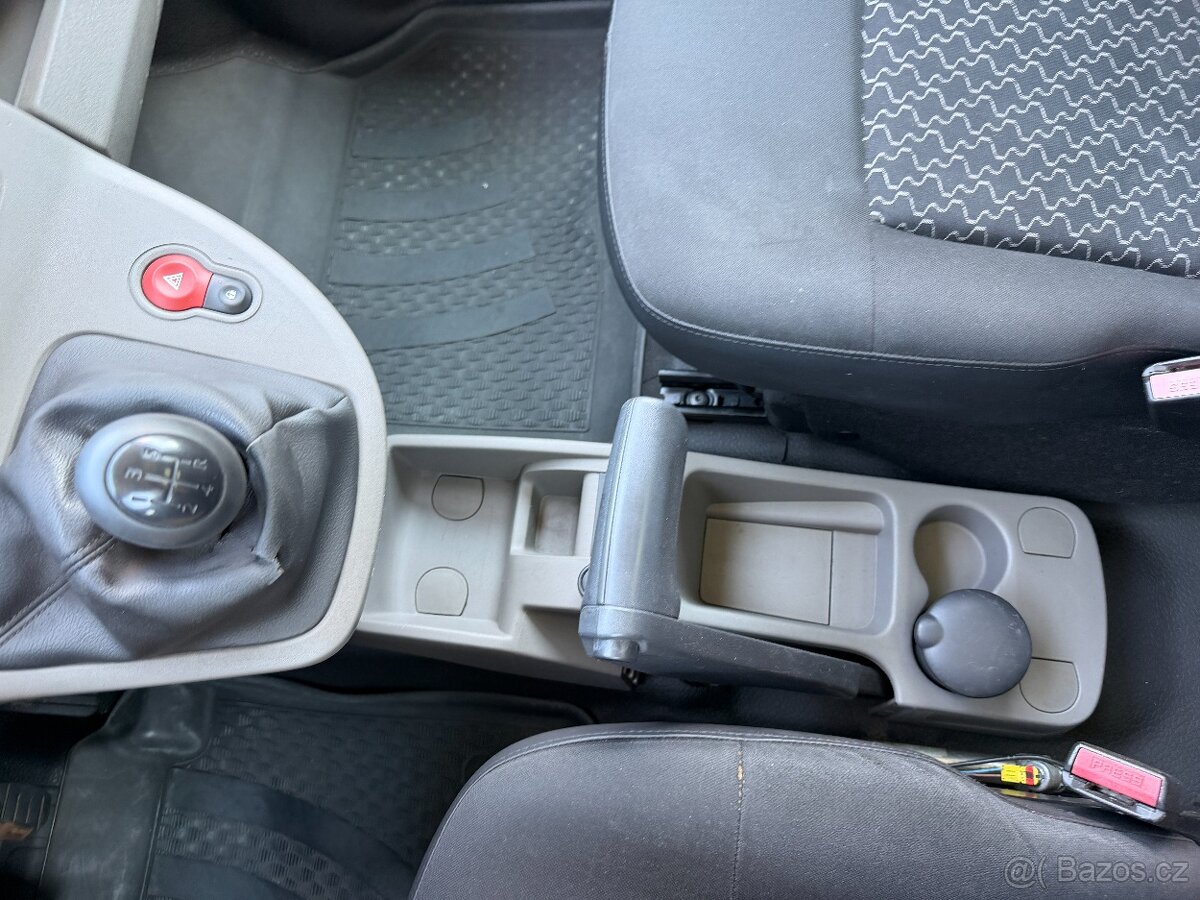 Renault Kangoo, 1.6 i 64kW TAŽNÉ - 13