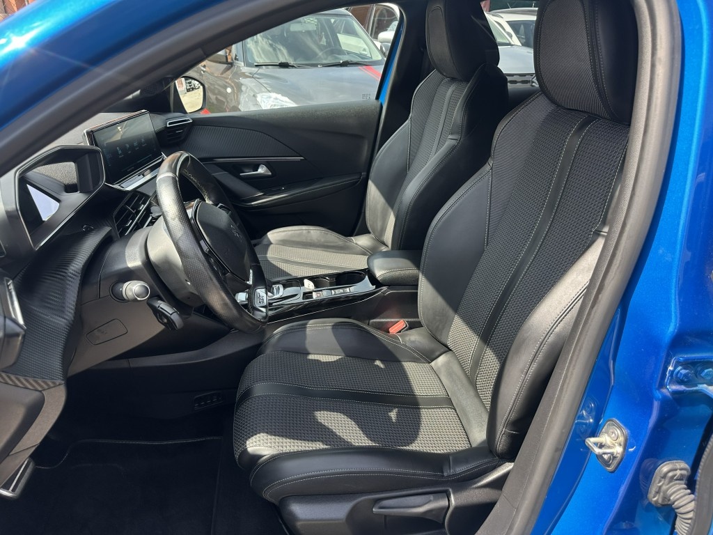 Peugeot 208 electric drive 100kW e GT Line - 13
