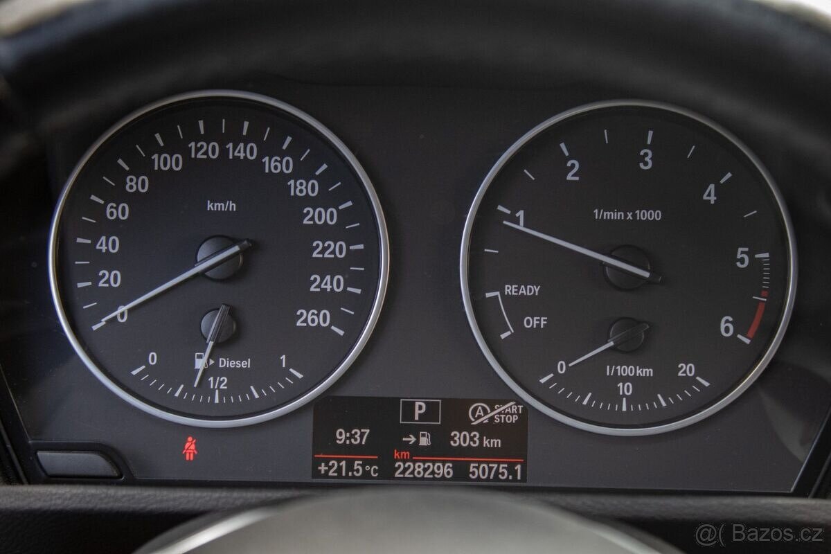 BMW X1 sDrive 18d AT/8 100kW - 13