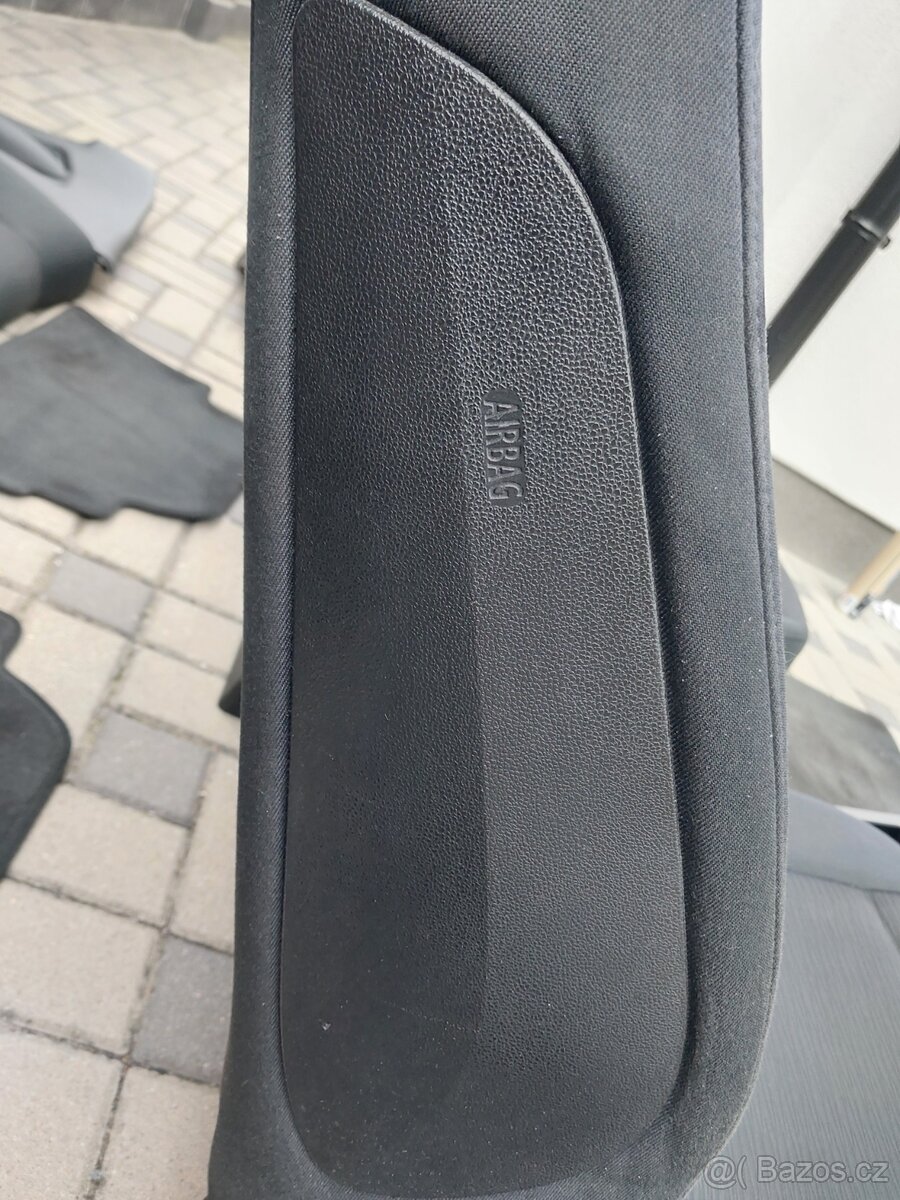 BMW e81 interier - 13
