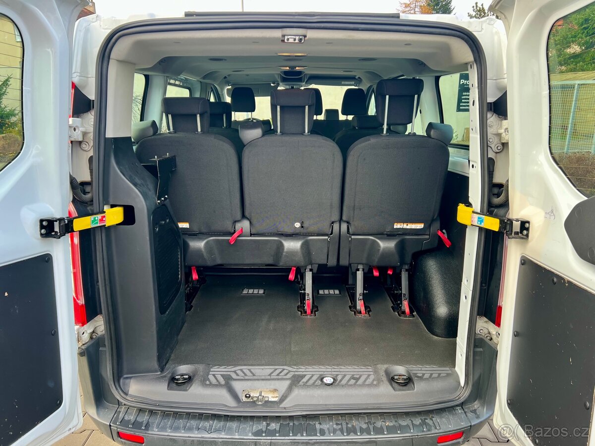 Ford Transit Custom Variobus 2,2 TDCi 92kW L1 300 9 míst - 13