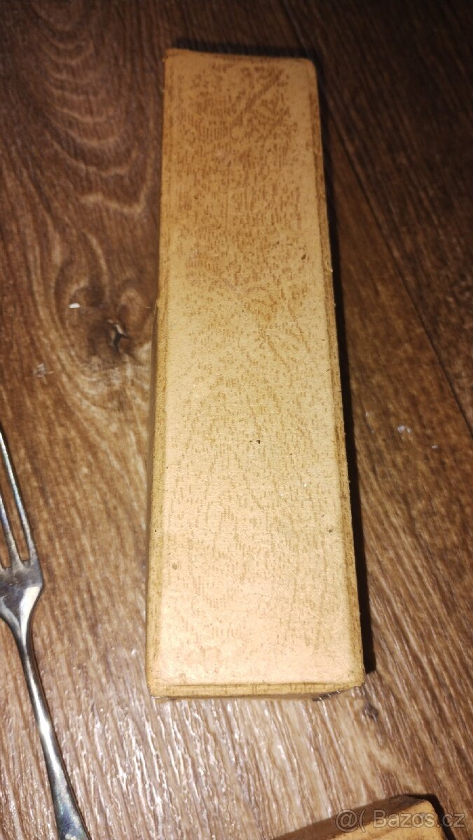 Příbory sada s krabičkou - 13