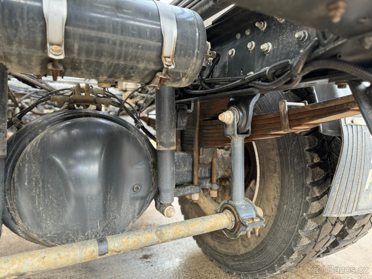 IVECO EUROCARGO 180-250 Nosič kontejnerů - 13