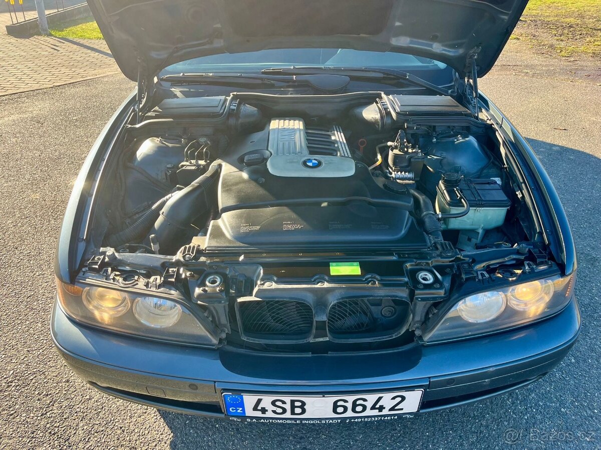 Bmw 5 e39 525d 120kw sedan manuál r.v 2001 najeto 260tkm - 13