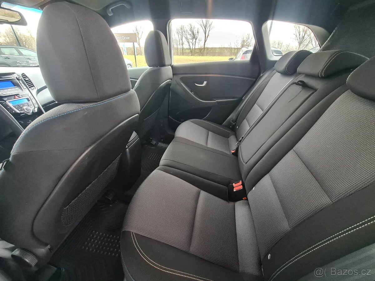 Hyundai i30 combi GD - 13