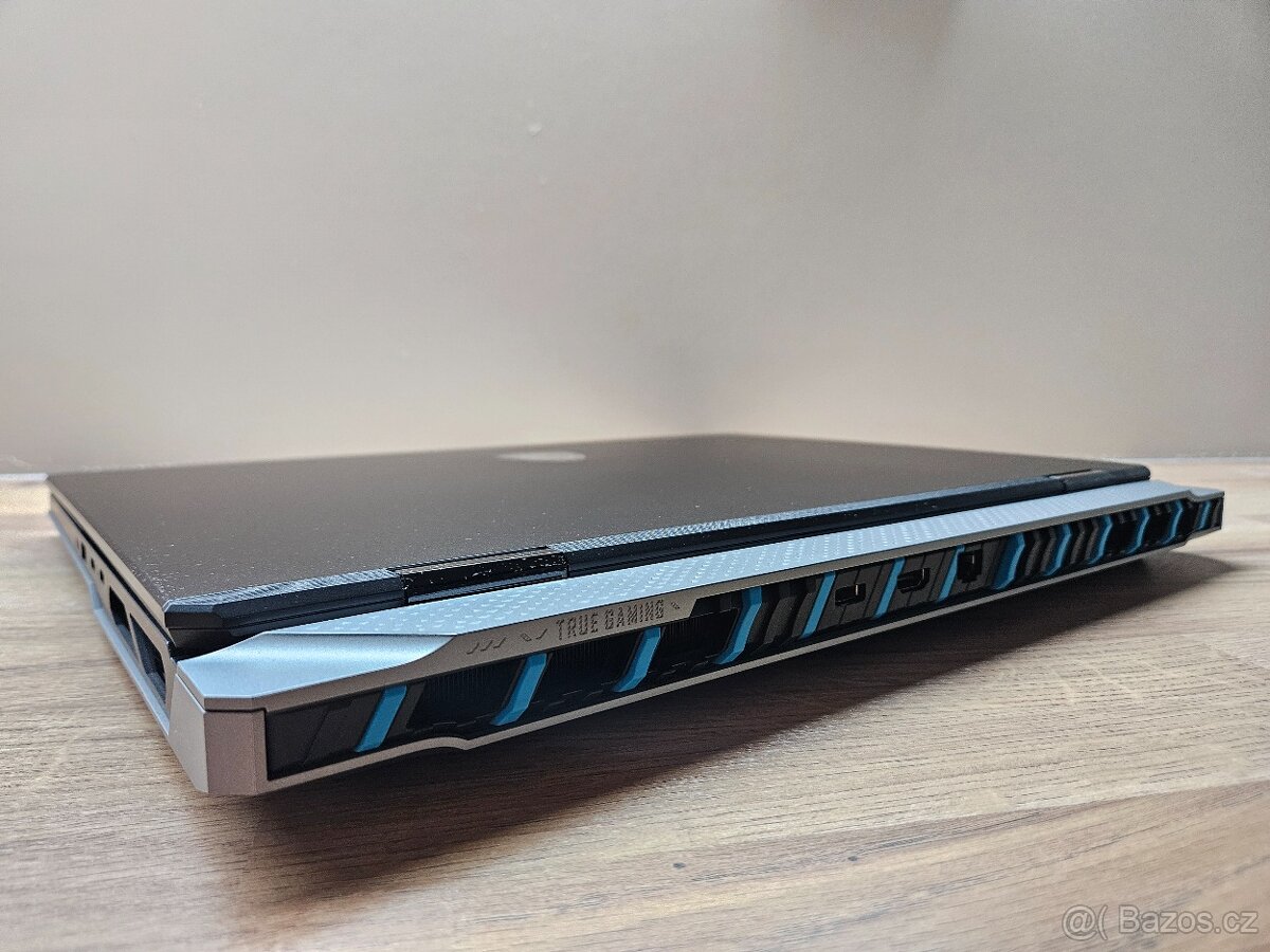 MSI TITAN 18 HX_U9-285HX_64GB_6000GB_RTX 5080 16GB_MINI LED - 13