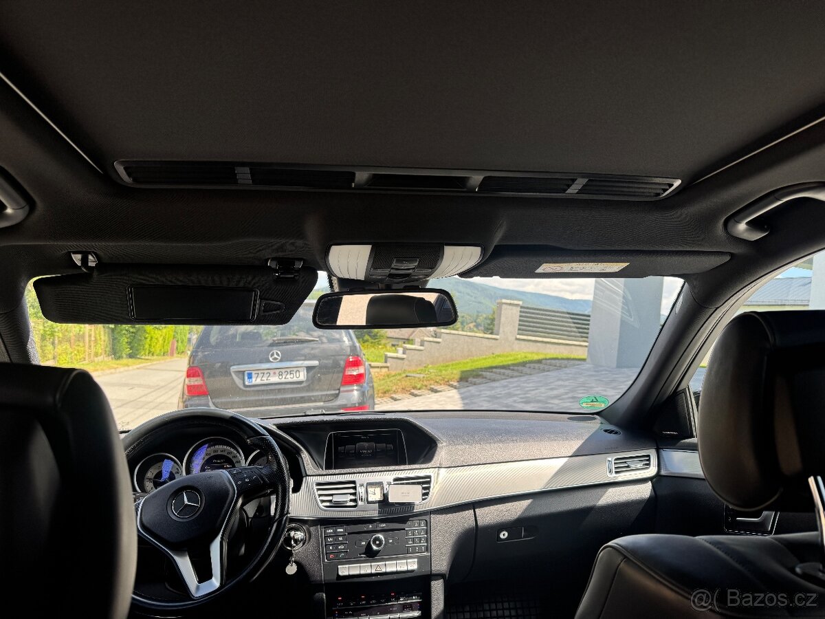 Prodám Mercedes E 220 4x4 provoz 2017 automat - 13
