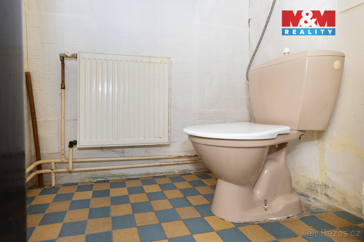 Prodej rodinného domu, 5+1, 969 m², Ledec u Choltic - 13