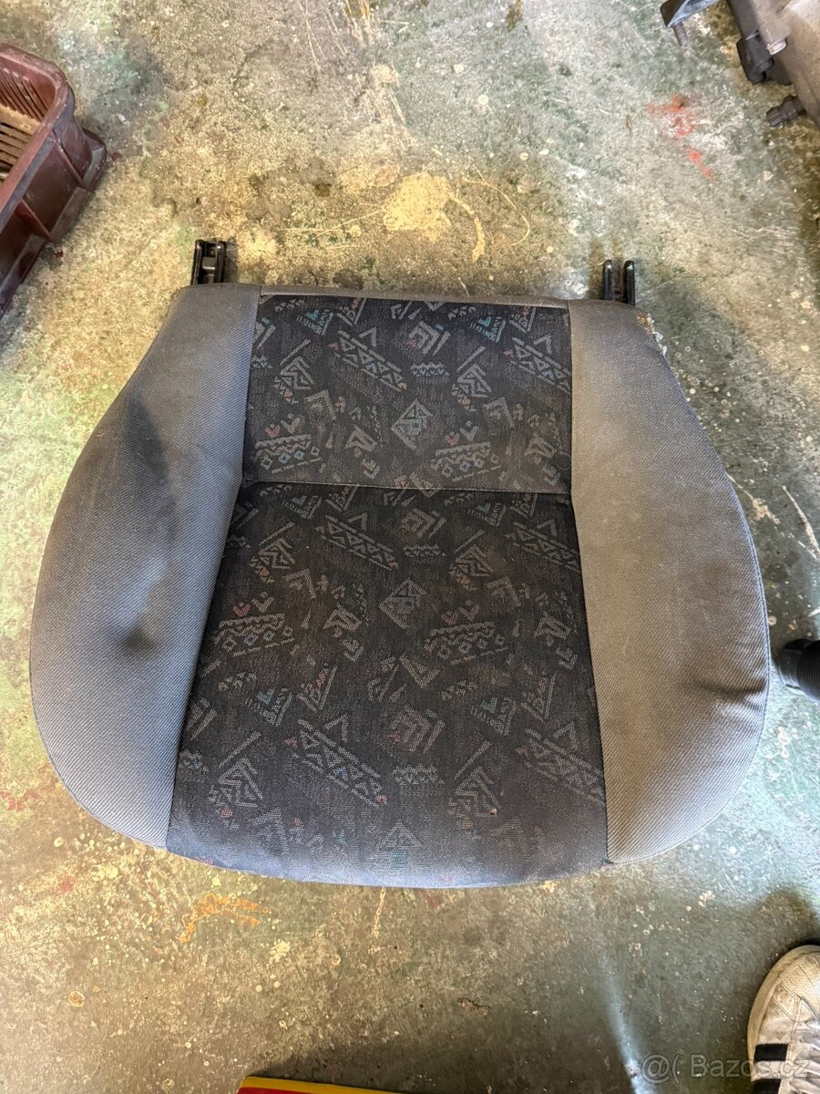 Náhradní díly Škoda Felicia. - 13