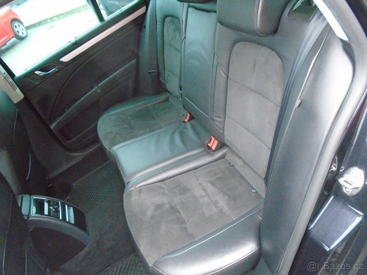 Škoda Superb 2.0 TDI Elegance 103kW ČR automat - 13