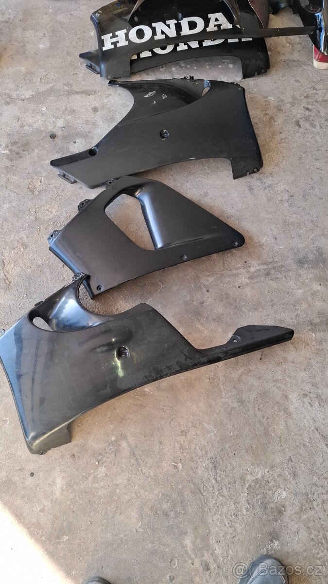 Honda cbr 900 rr kapoty - 13