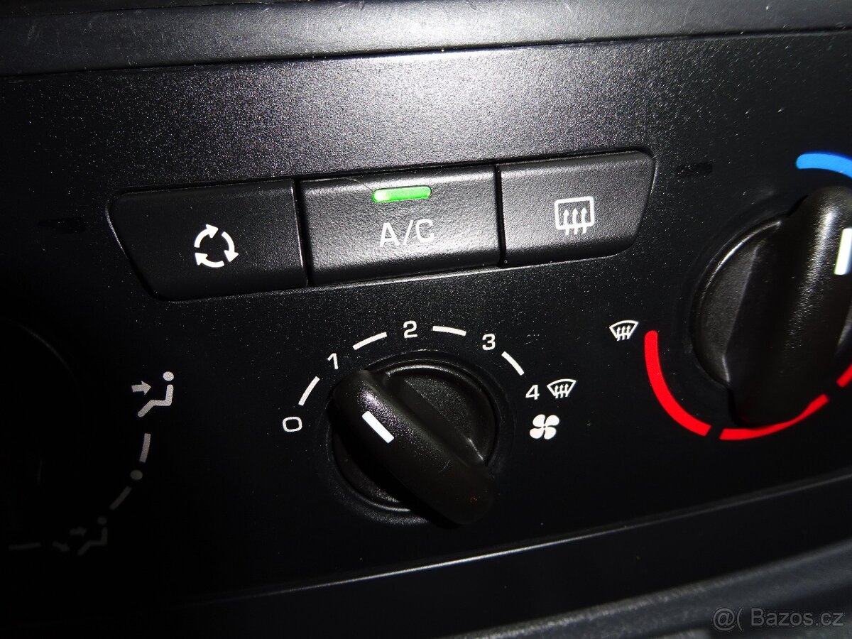 Peugeot Expert 2,0 HDI - 13