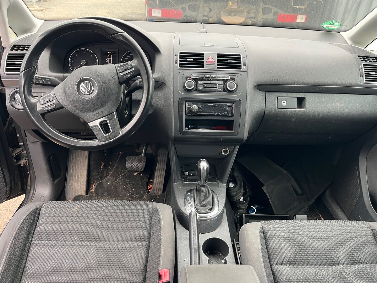 Touran 1T3 1.6 TDI 77kW - díly z vozu - 13