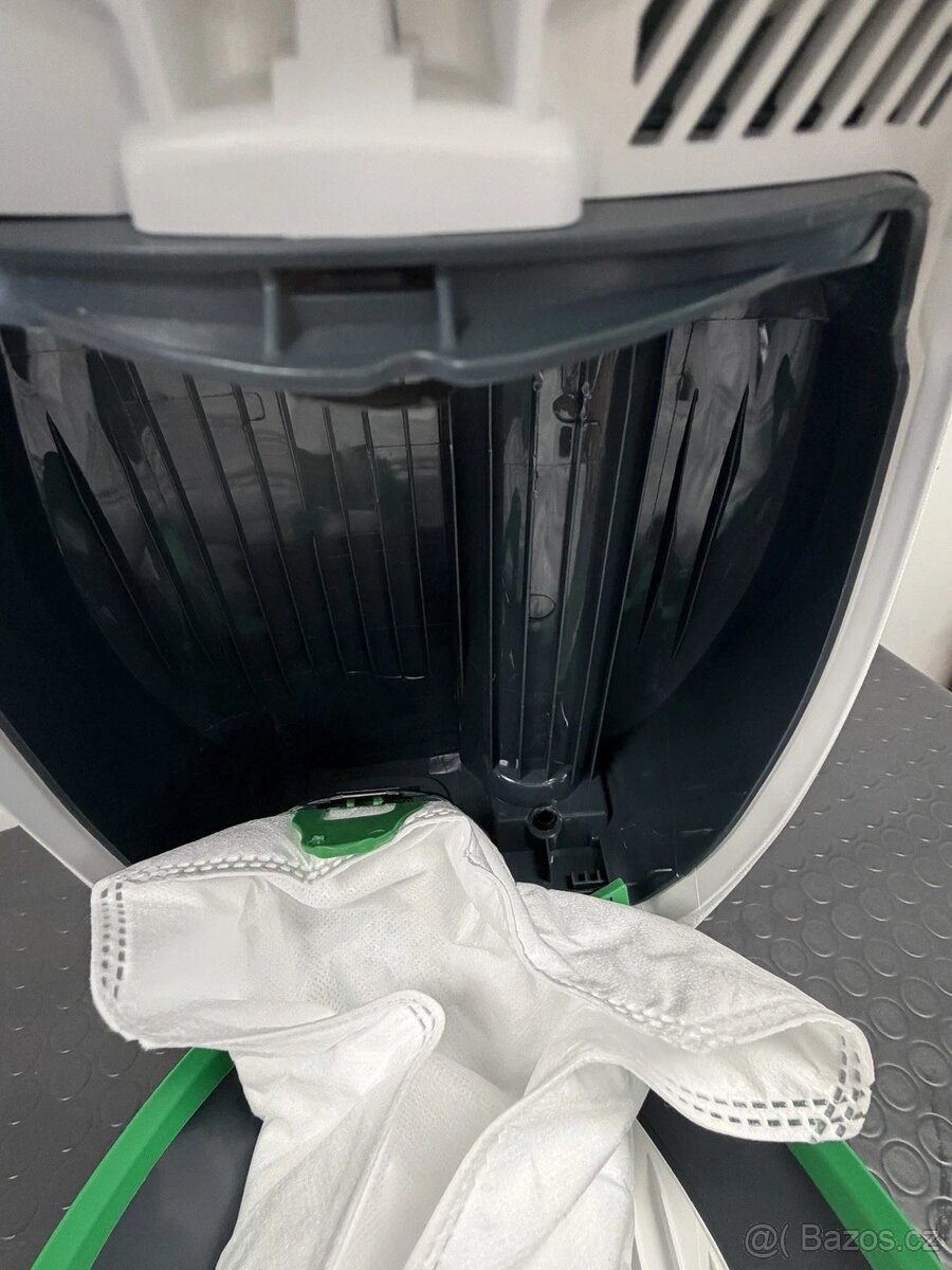 vysavač Vorwerk VK 150 - 13