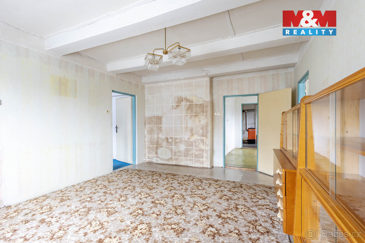 Prodej rodinného domu v Zahrádkách - Karasy - 13