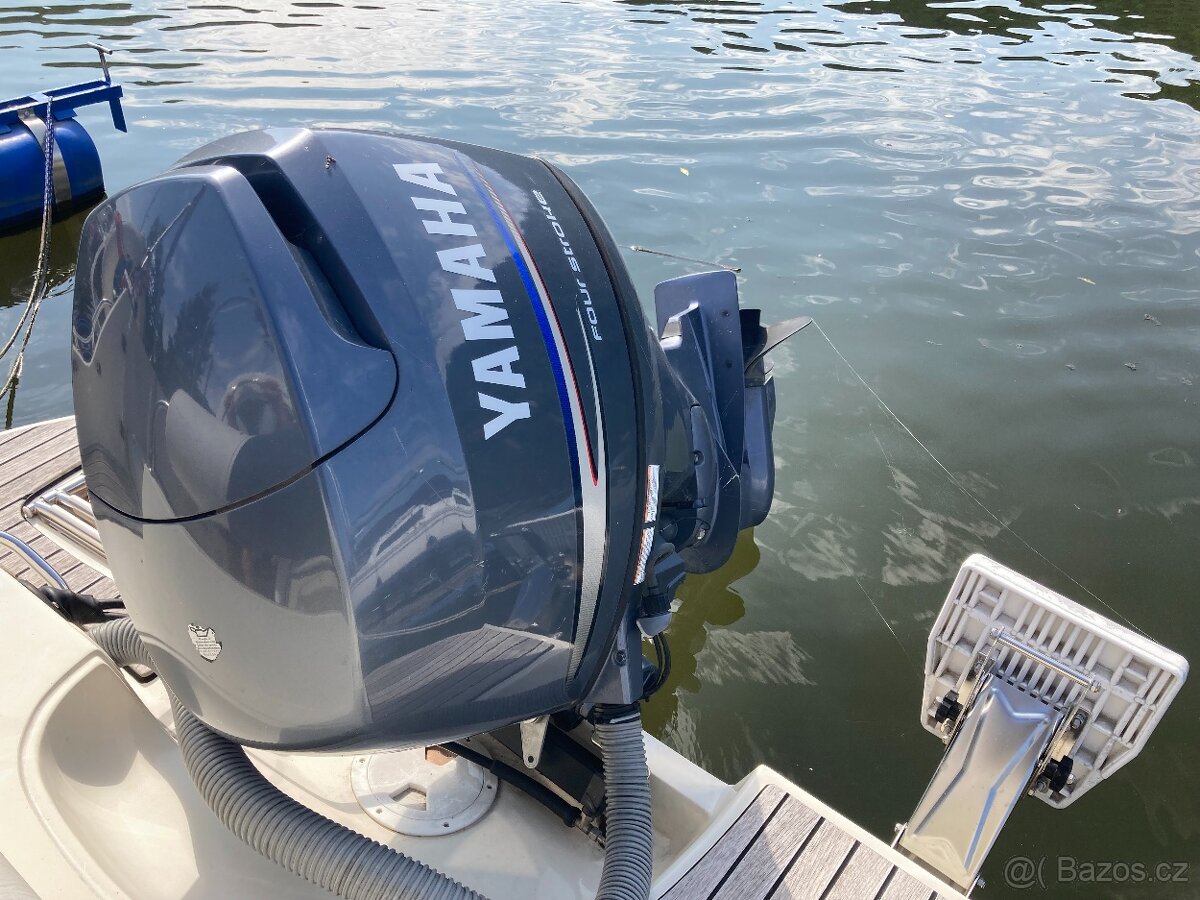 Motorová kajutová loď Bluestar Holiday 720 - 13