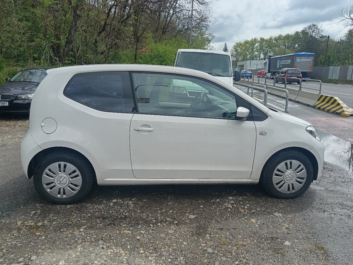 vw up - 13