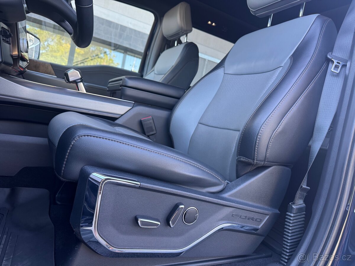 Ford F-150 Lightning Lariat - 13